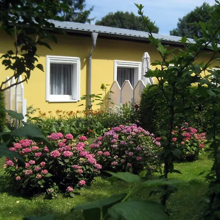 Haus Am Wald Apartment